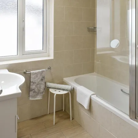 펜션 Fawn View 보우네스온윈더미어